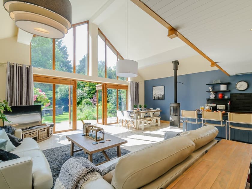 School summer holiday cottages